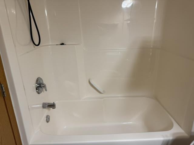 12901 93 St - Photo 5 of 10