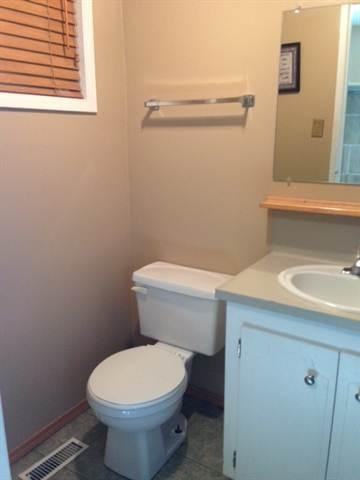 10036 79 Ave - Photo 3 of 10