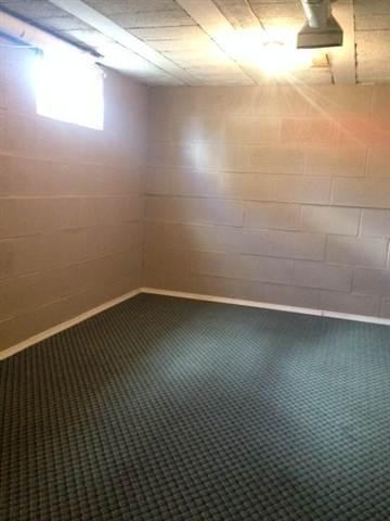 10036 79 Ave - Photo 5 of 10
