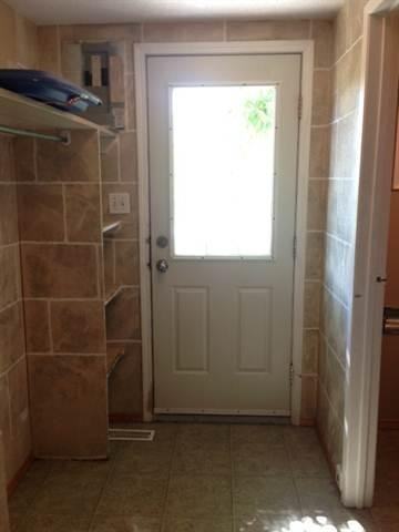 10036 79 Ave - Photo 7 of 10