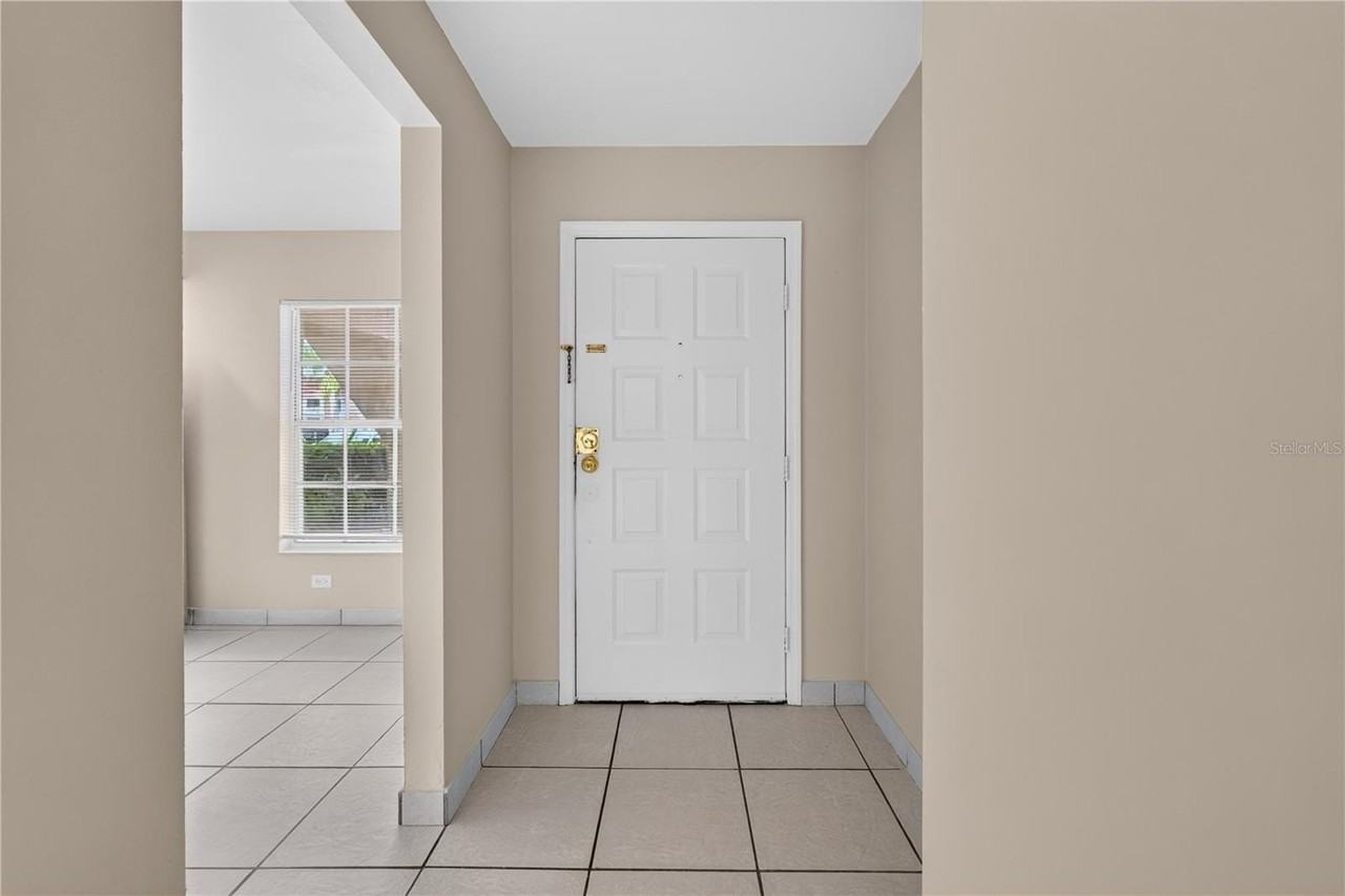 13829 Timberland Dr #101 - Photo 5 of 41