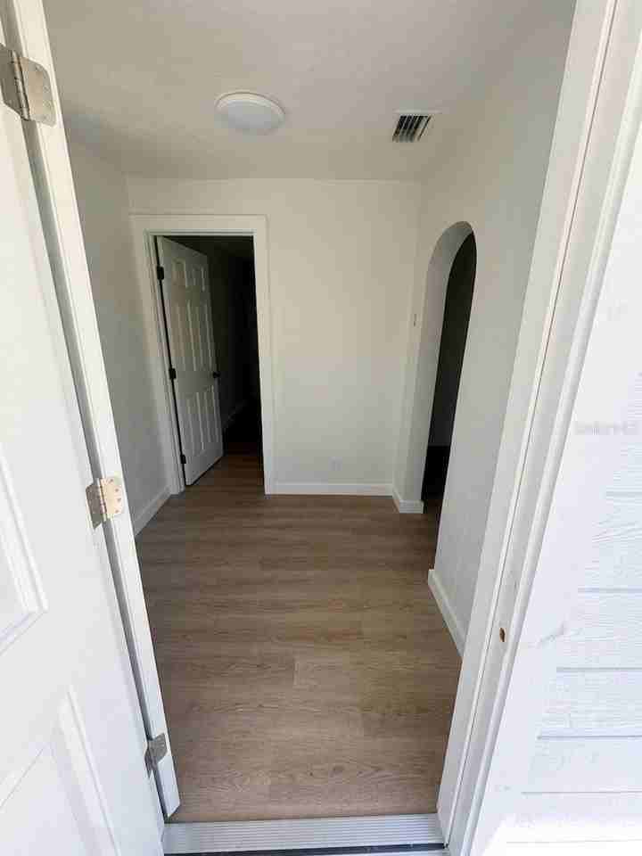 1543 43rd St S #B - Photo 3 of 18