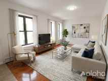 371 S 5th St - Photo 1 of 1