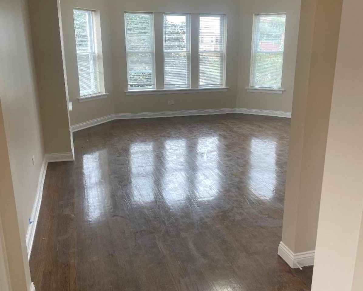 7743 S East End Ave #3 - Photo 2 of 13