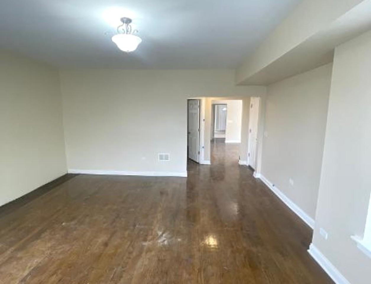 7743 S East End Ave #3 - Photo 3 of 13