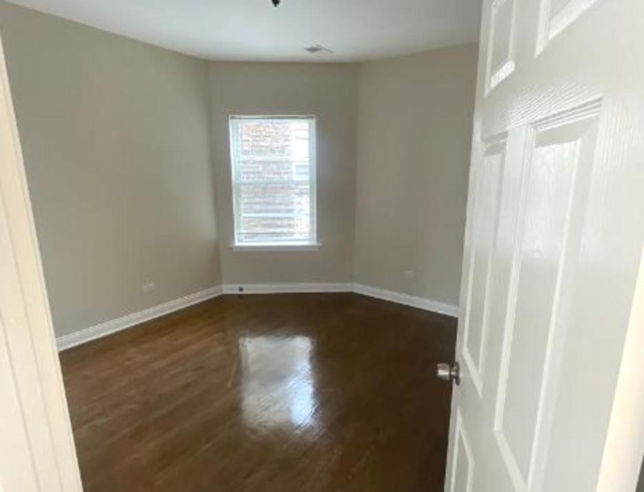7743 S East End Ave #3 - Photo 7 of 13