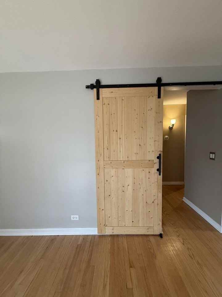 479 N Elm Ave - Photo 5 of 13