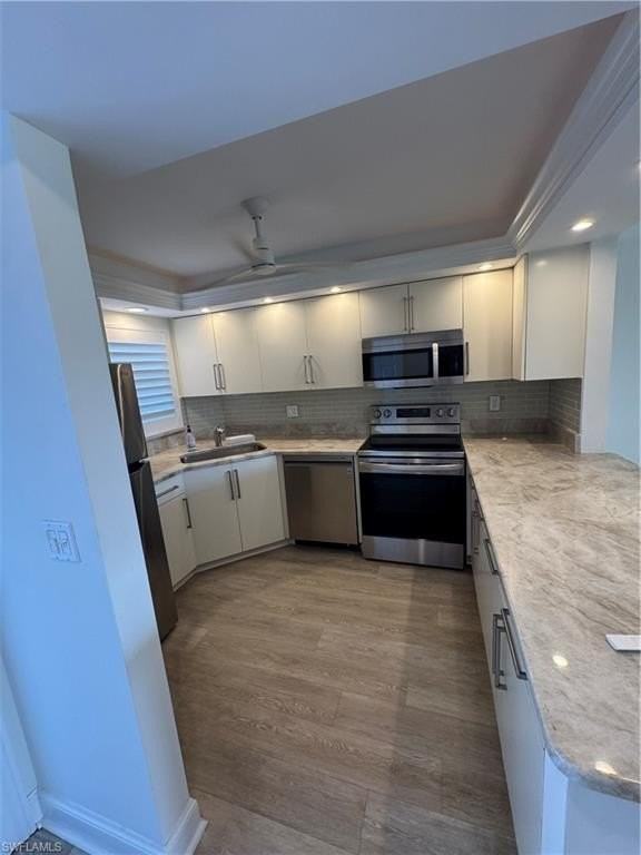 37 High Point Cir E #305 - Photo 5 of 32