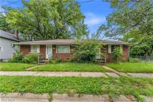 1143 Santee Ave - Photo 1 of 1