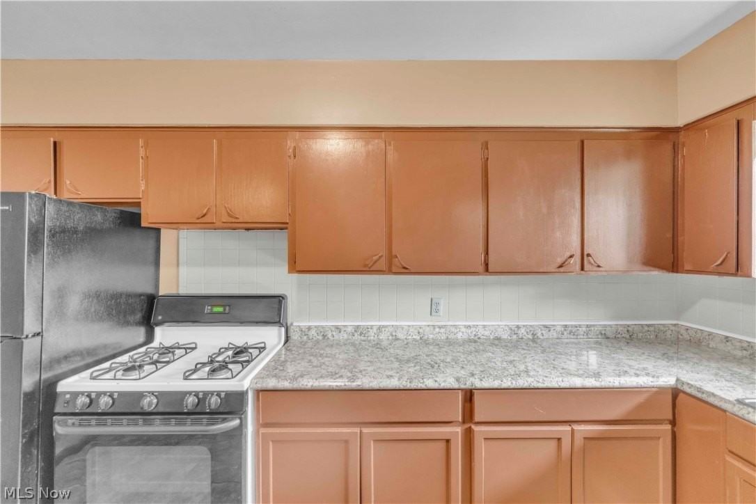 1143 Santee Ave #2-1143 - Photo 5 of 13