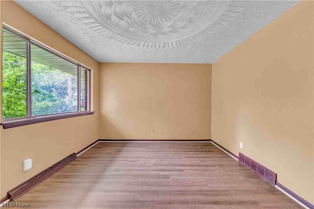 1143 Santee Ave #2-1143 - Photo 7 of 13
