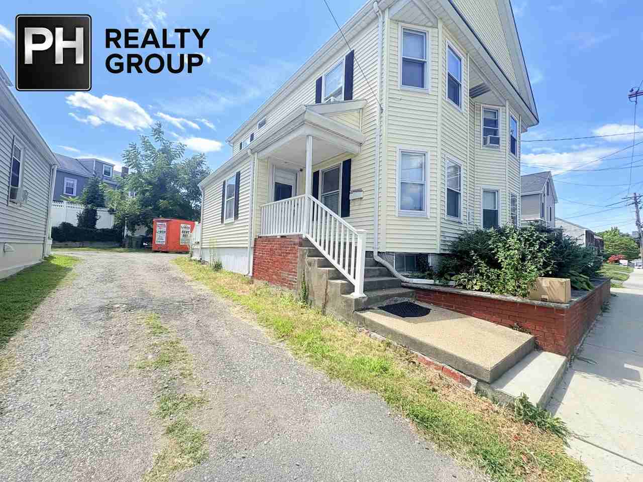 33 Williams St #1 - Photo 2 of 8
