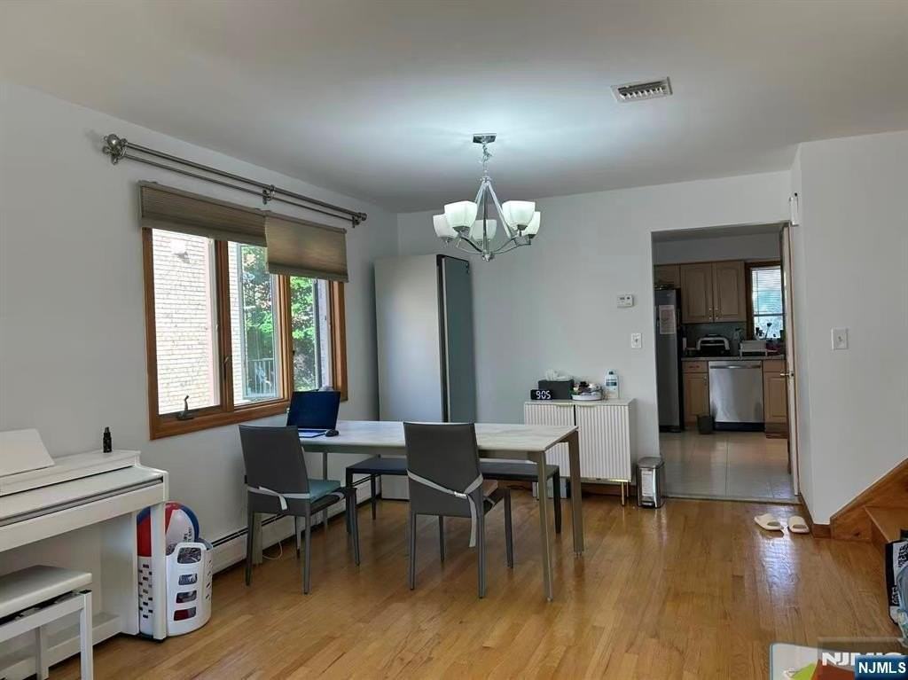 1611A Gerome Ave #A - Photo 3 of 20
