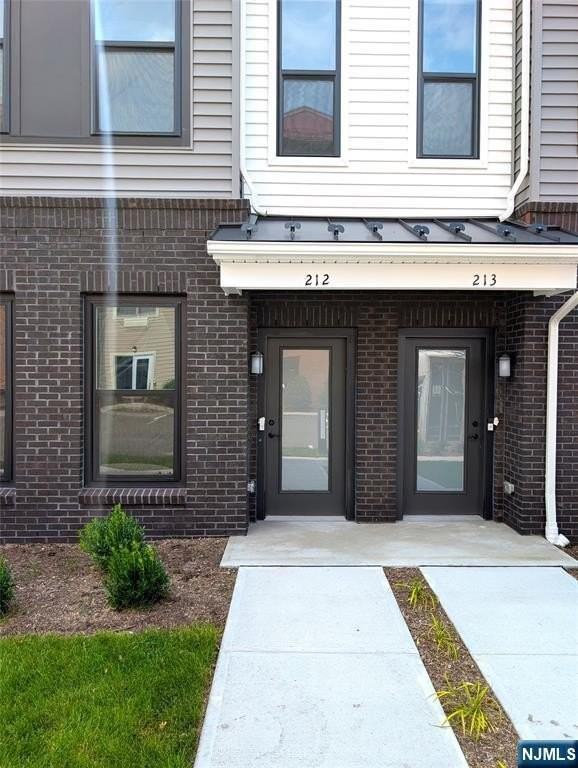 200 Balsam Street #212 - Photo 3 of 34