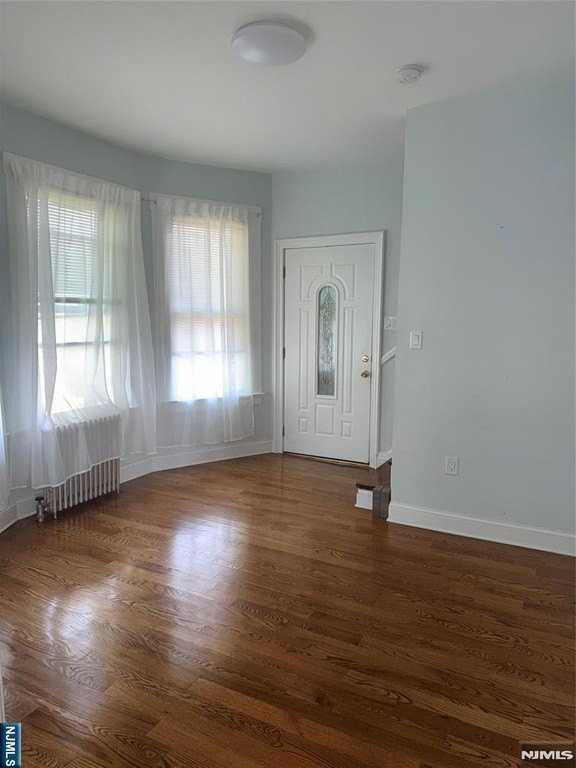 338 Beech St #2 - Photo 3 of 23