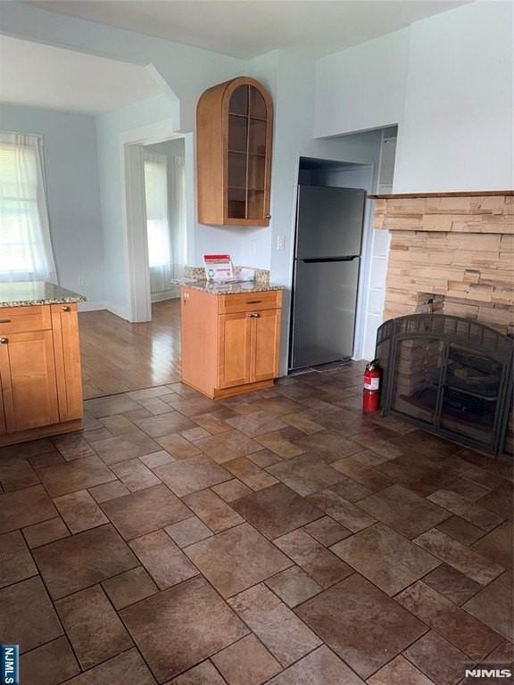 338 Beech St #2 - Photo 6 of 23
