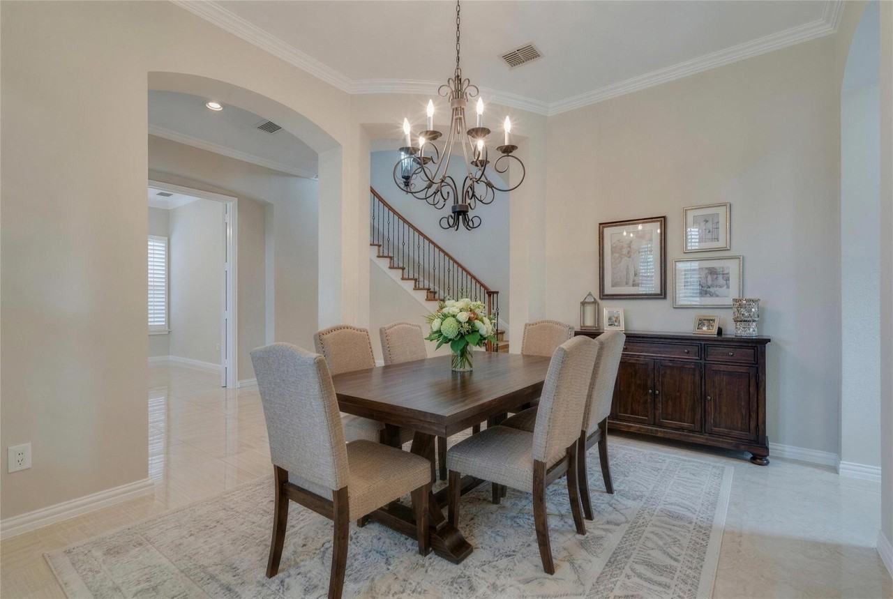 2746 Nightwind Ct - Photo 3 of 40