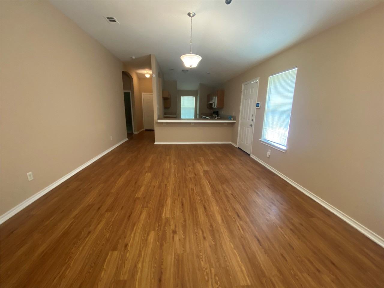 1307 Hortense Ave - Photo 2 of 11