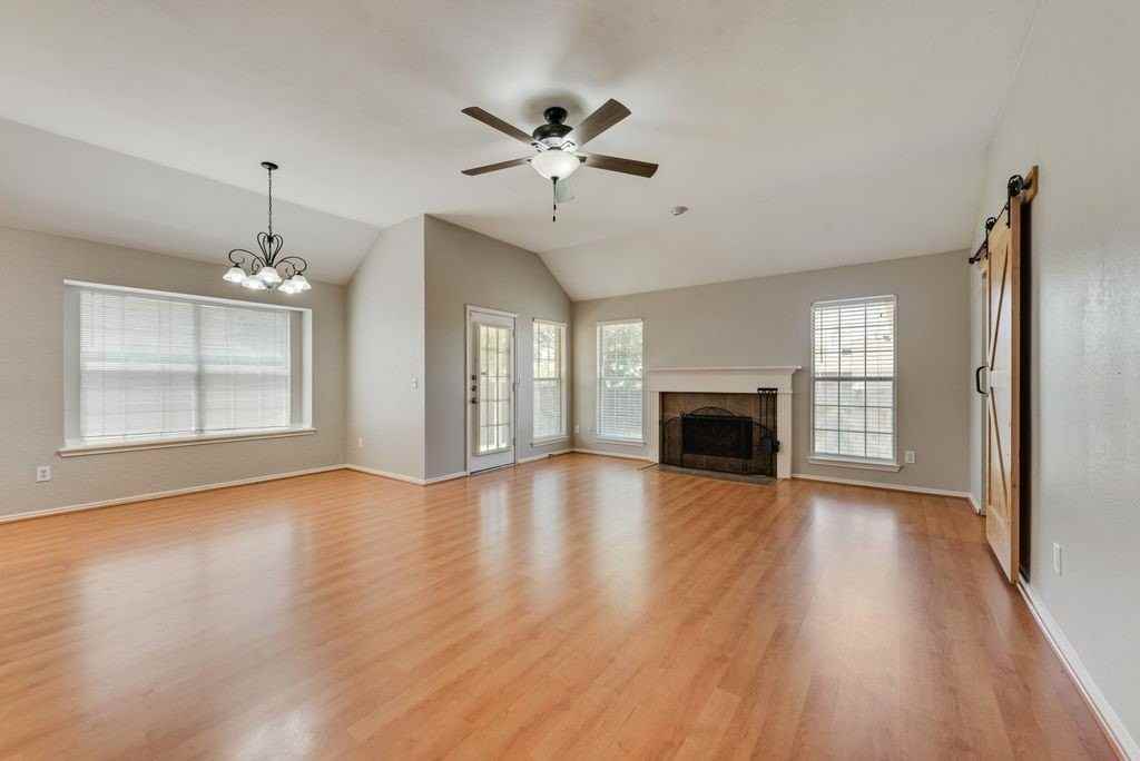 7581 Lancelot Rd - Photo 4 of 20