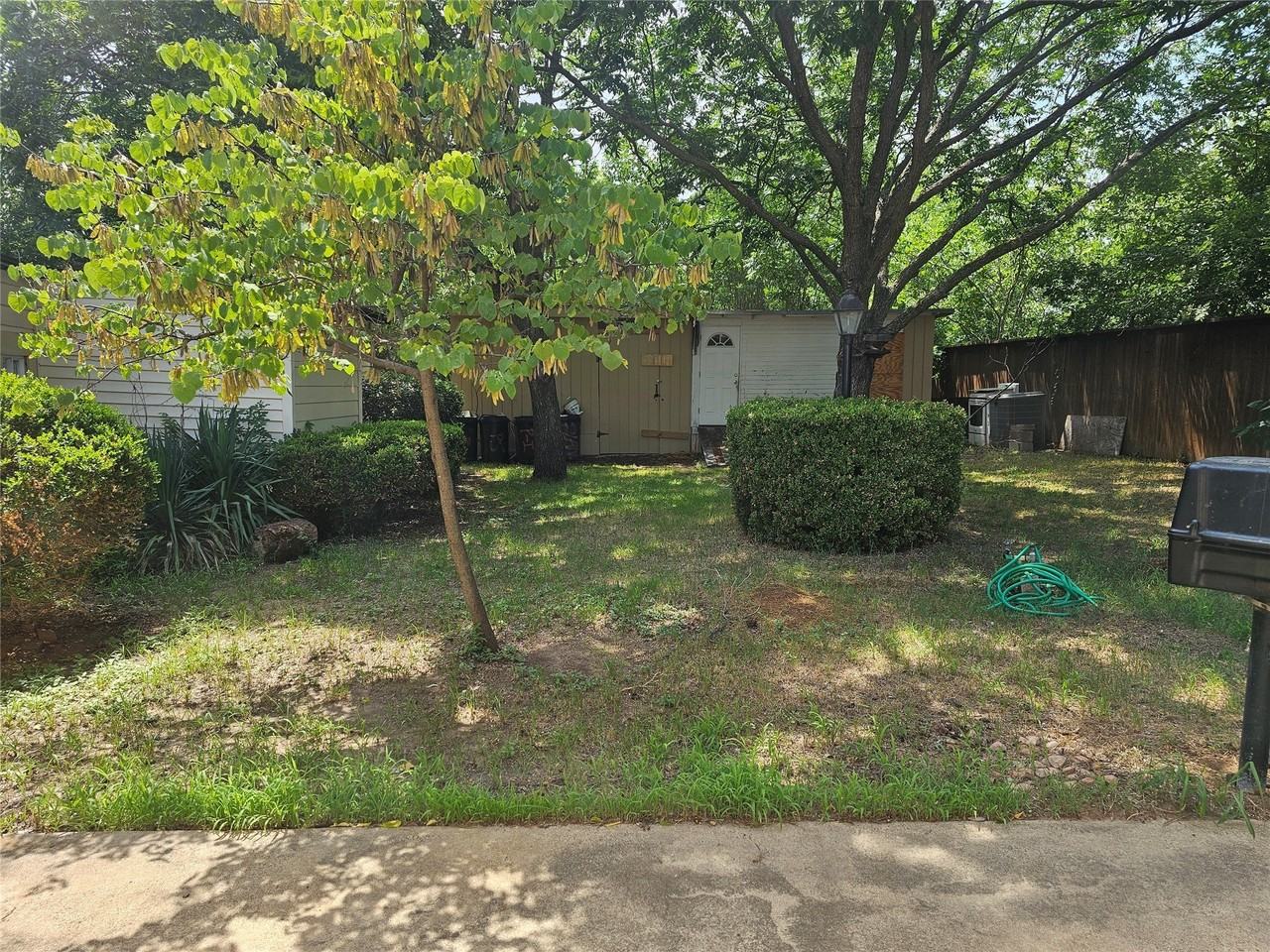 2515 Denison St - Photo 6 of 7
