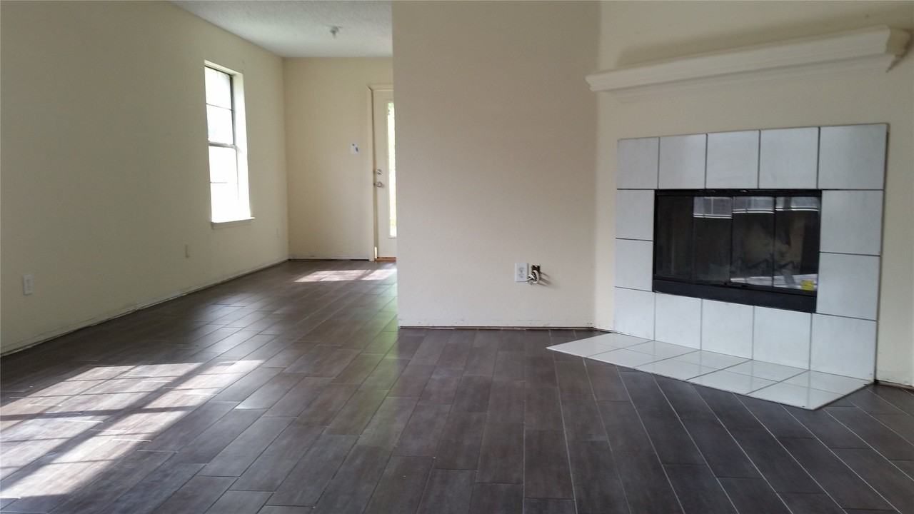 4451 Posada Dr - Photo 2 of 20