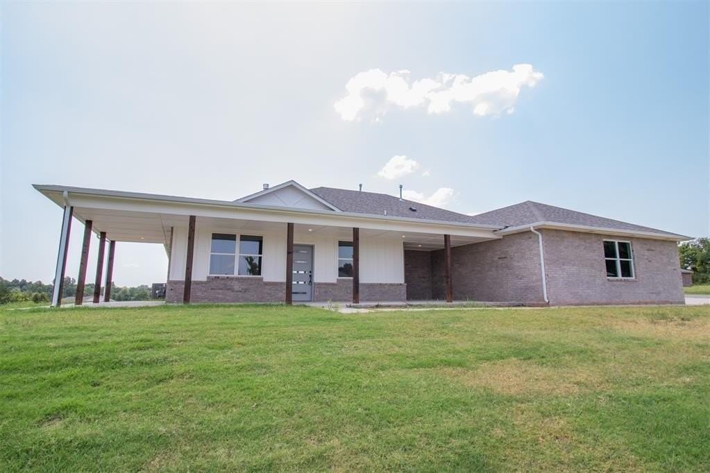 17584 Salma Rd - Photo 2 of 28