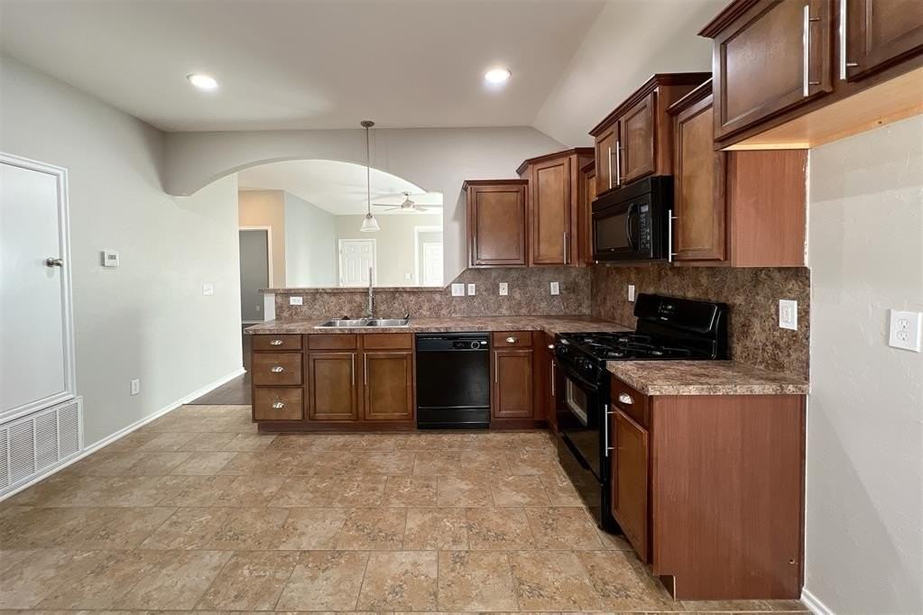 7719 Bennie Ter - Photo 5 of 20