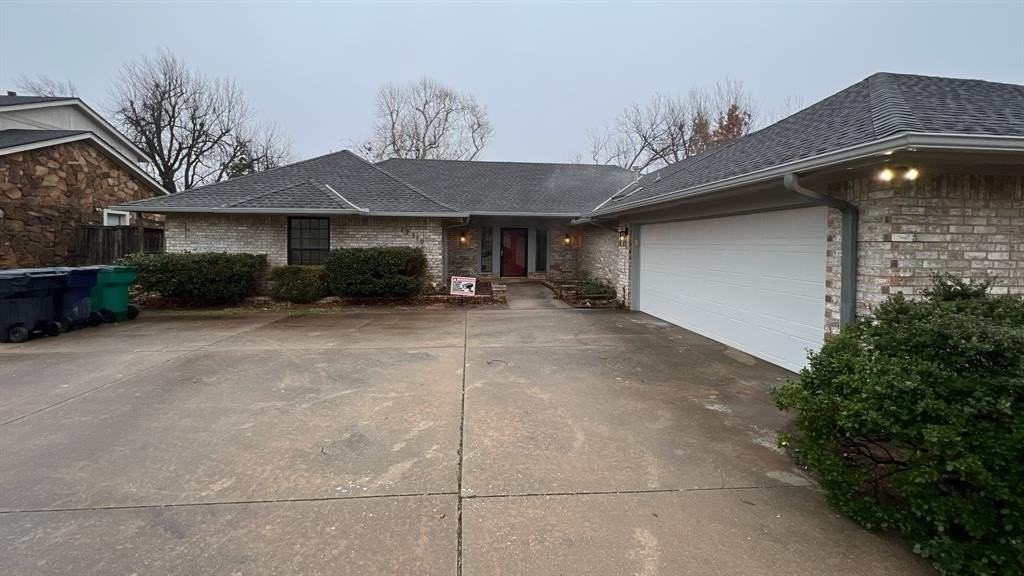 12510 Maple Ridge Rd - Photo 2 of 50
