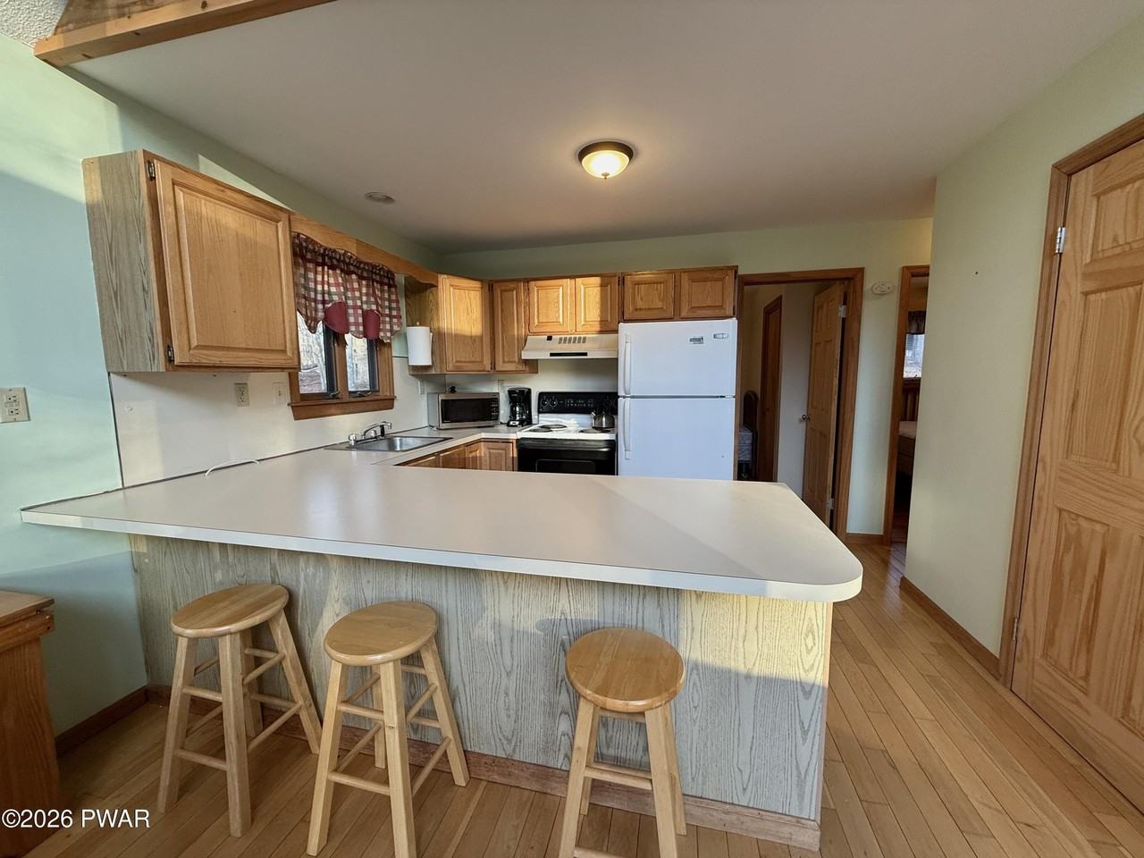 103 Laurel Rd - Photo 4 of 23