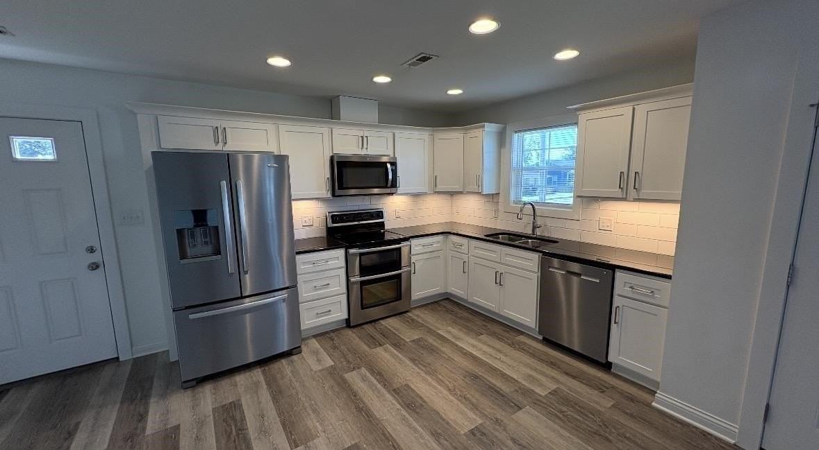 1266 Magnolia St - Photo 2 of 10