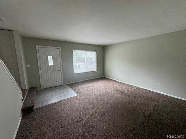 309 E Farnum Ave - Photo 3 of 8