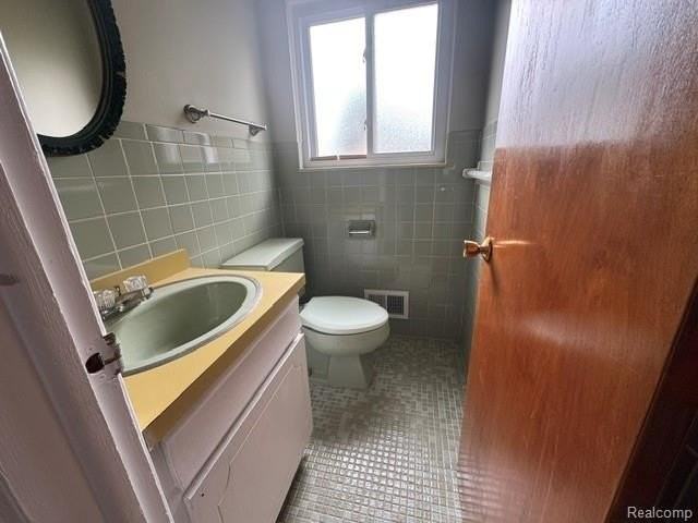 309 E Farnum Ave - Photo 5 of 8