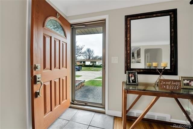 10070 Buckingham Ave - Photo 2 of 26