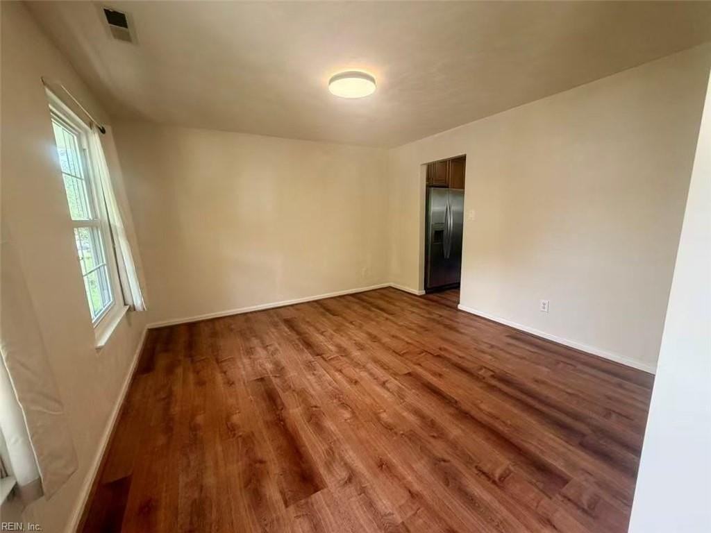 1400 Dalsbury Ln - Photo 6 of 31