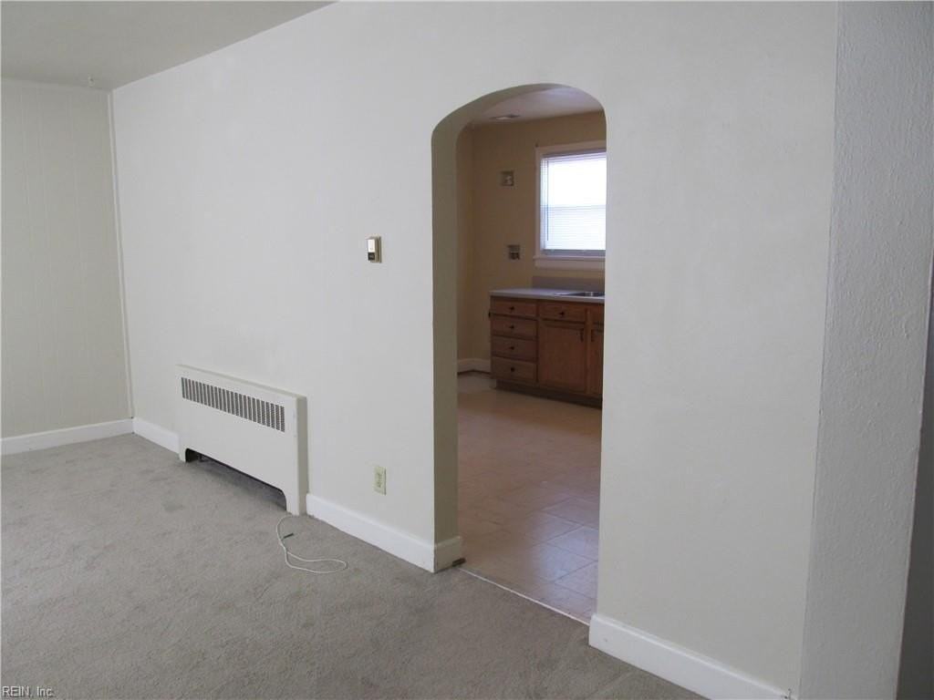5005 Winchester Dr - Photo 7 of 16