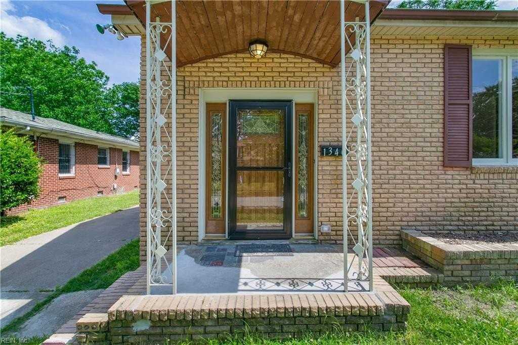 1346 26th St - Photo 5 of 36