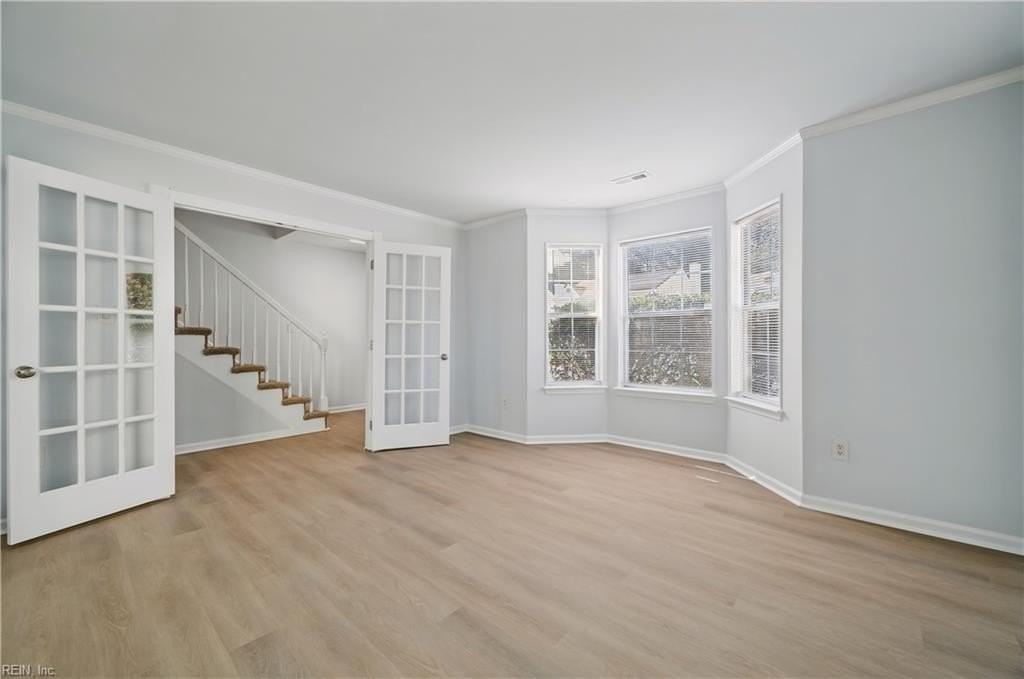 1578 Winthrope Dr - Photo 4 of 38
