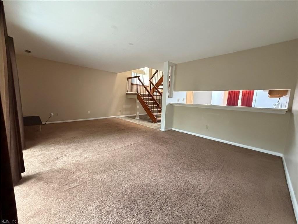 4396 Silverleaf Dr - Photo 7 of 18