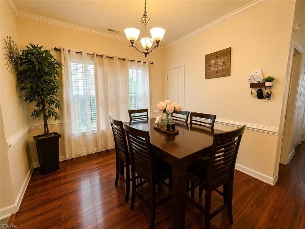 1731 Fisher Ave - Photo 4 of 12