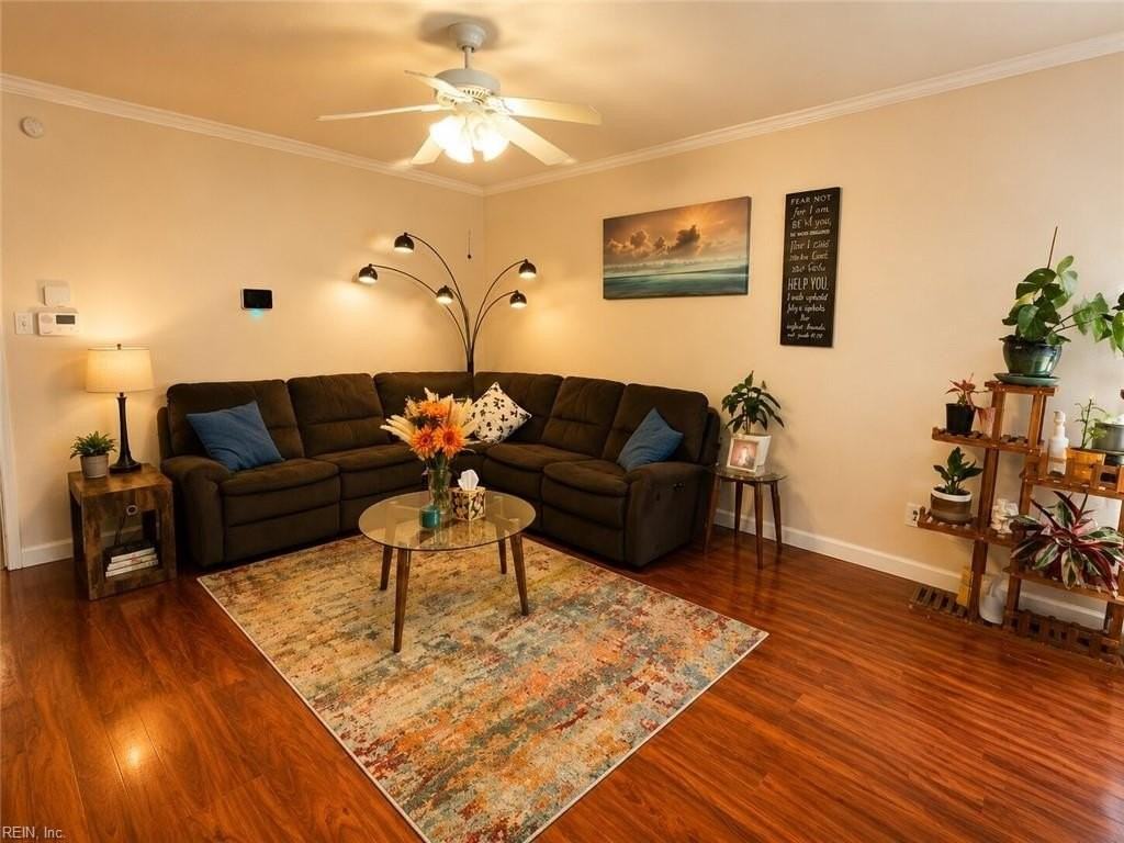 1731 Fisher Ave - Photo 6 of 12