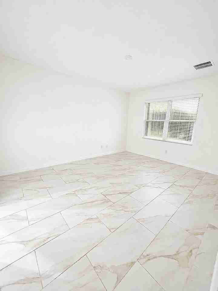 9224 Potomac Dr - Photo 5 of 6