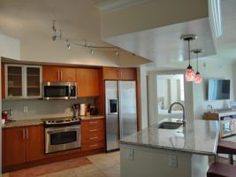 featured image of 600 S Dixie Hwy #723