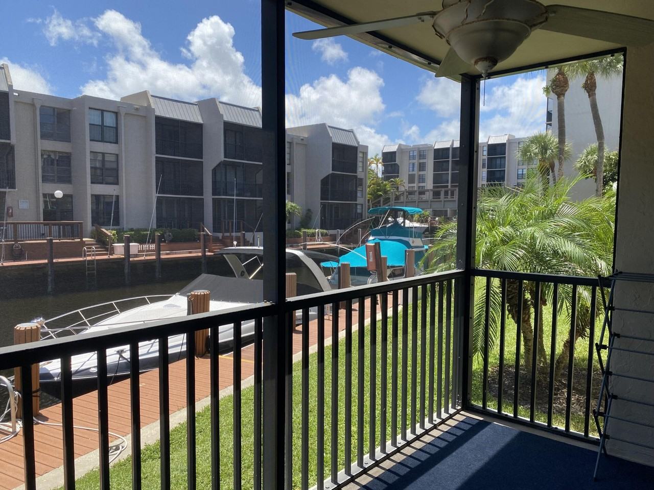 2 Royal Palm Way #101 - Photo 4 of 24