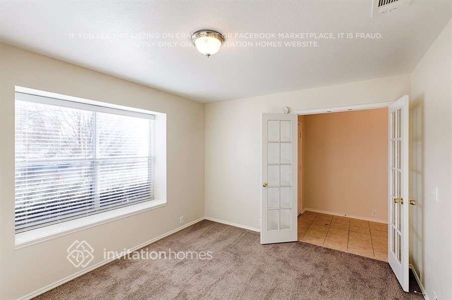 8337 Horseshoe Bend Dr - Photo 3 of 18