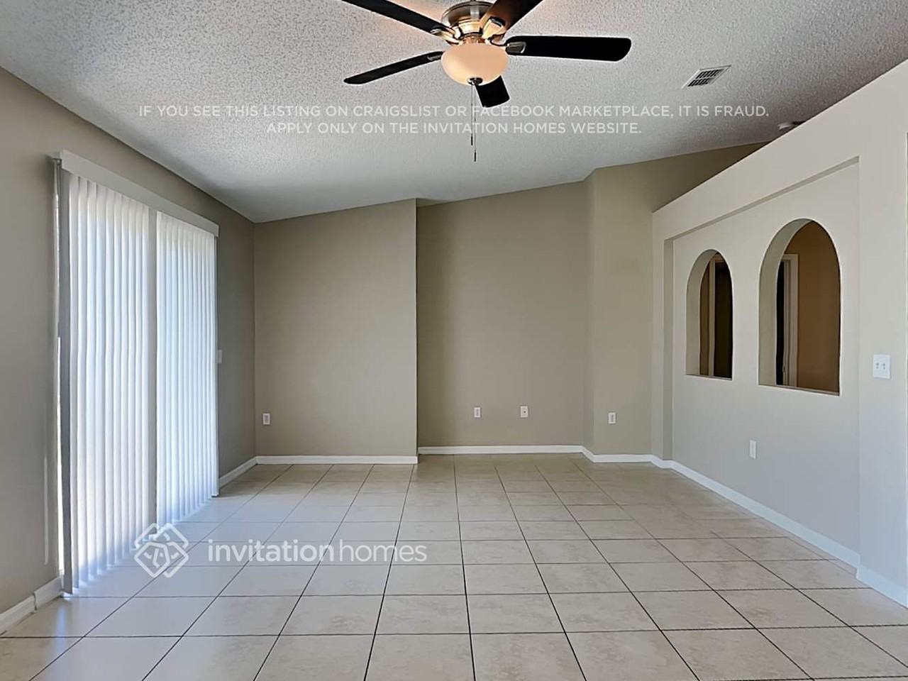 12636 Lake Vista Dr - Photo 4 of 19