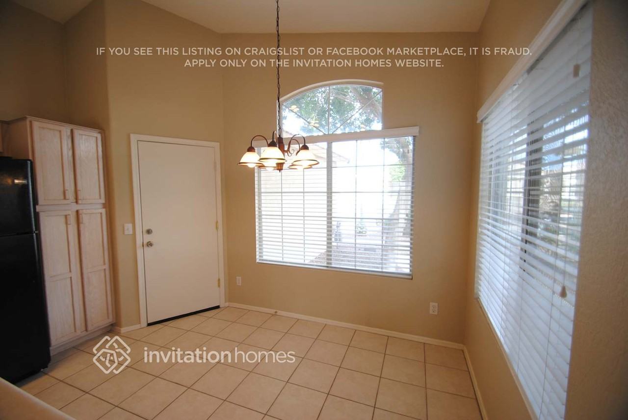 6737 E Norwood St - Photo 5 of 12