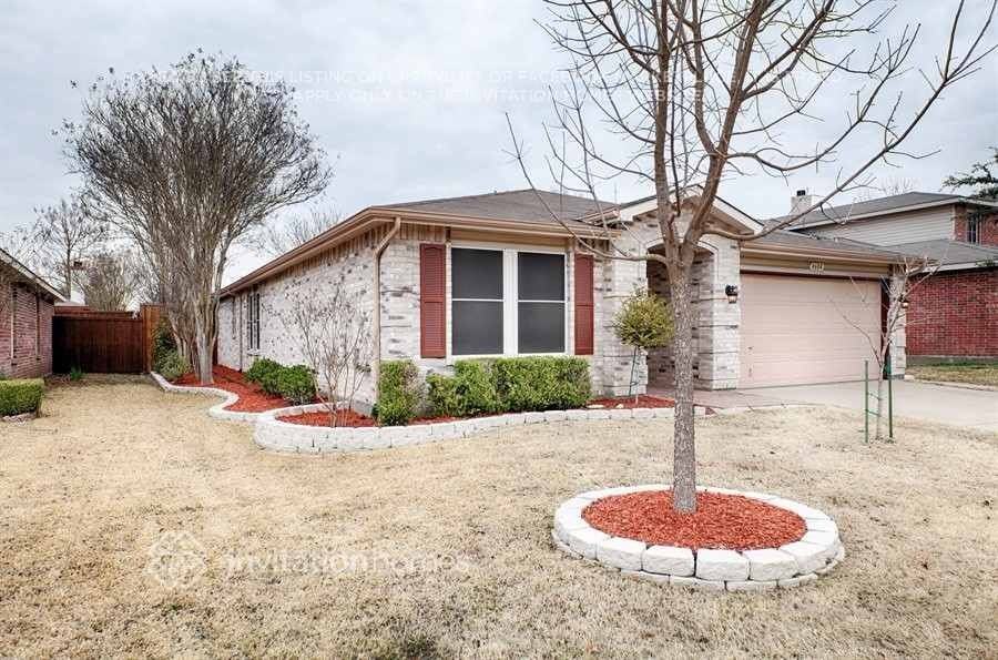 4604 Bellcrest Dr - Photo 2 of 20