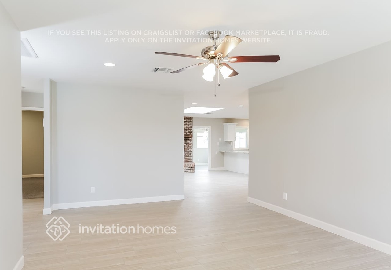 2047 E Cornell Dr - Photo 5 of 21