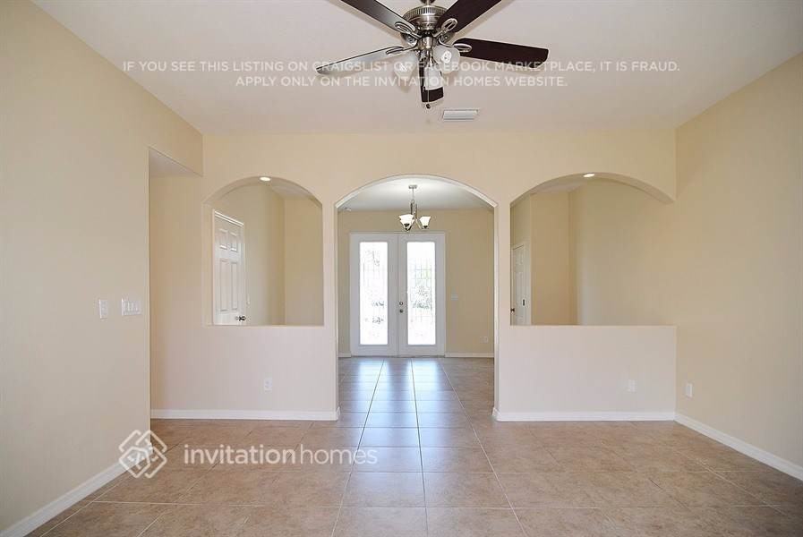 2351 Sw Freeman St - Photo 4 of 13