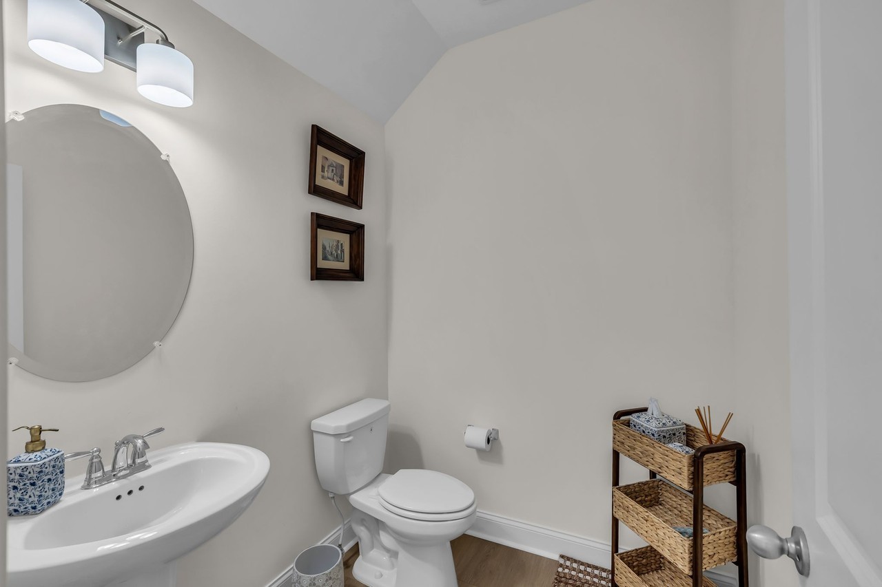 5308 Eagle Trail Ct #1 - Photo 6 of 33